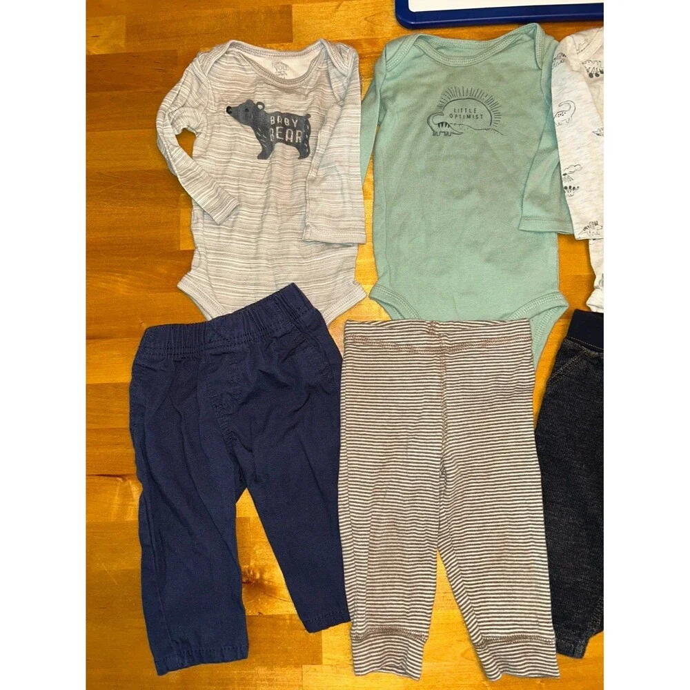 Baby Boy 8 Piece Clothing Lot Size 6 Months